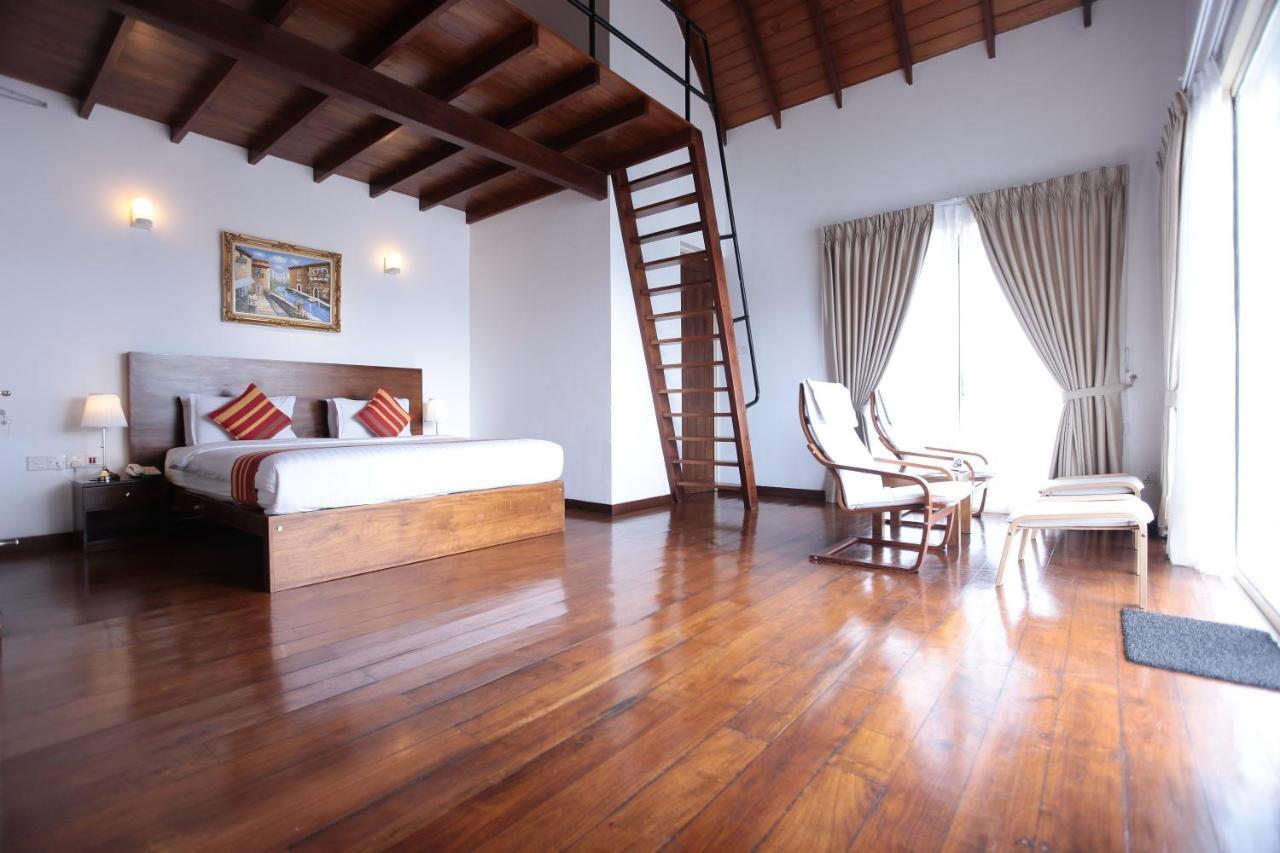 Serenus Boutique Villa Νουβάρα Ελίγια Εξωτερικό φωτογραφία